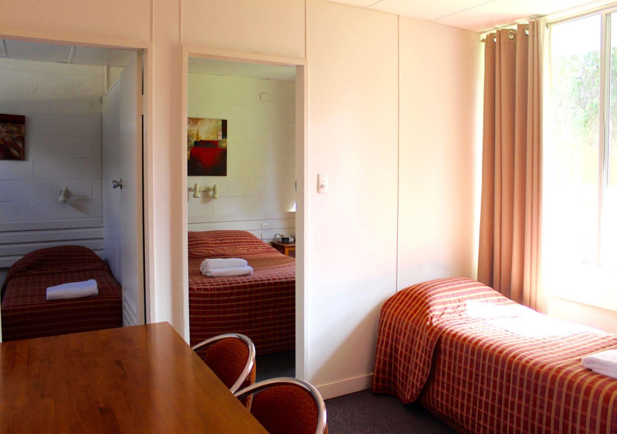 Motel Carnarvon Roma Eksteriør bilde